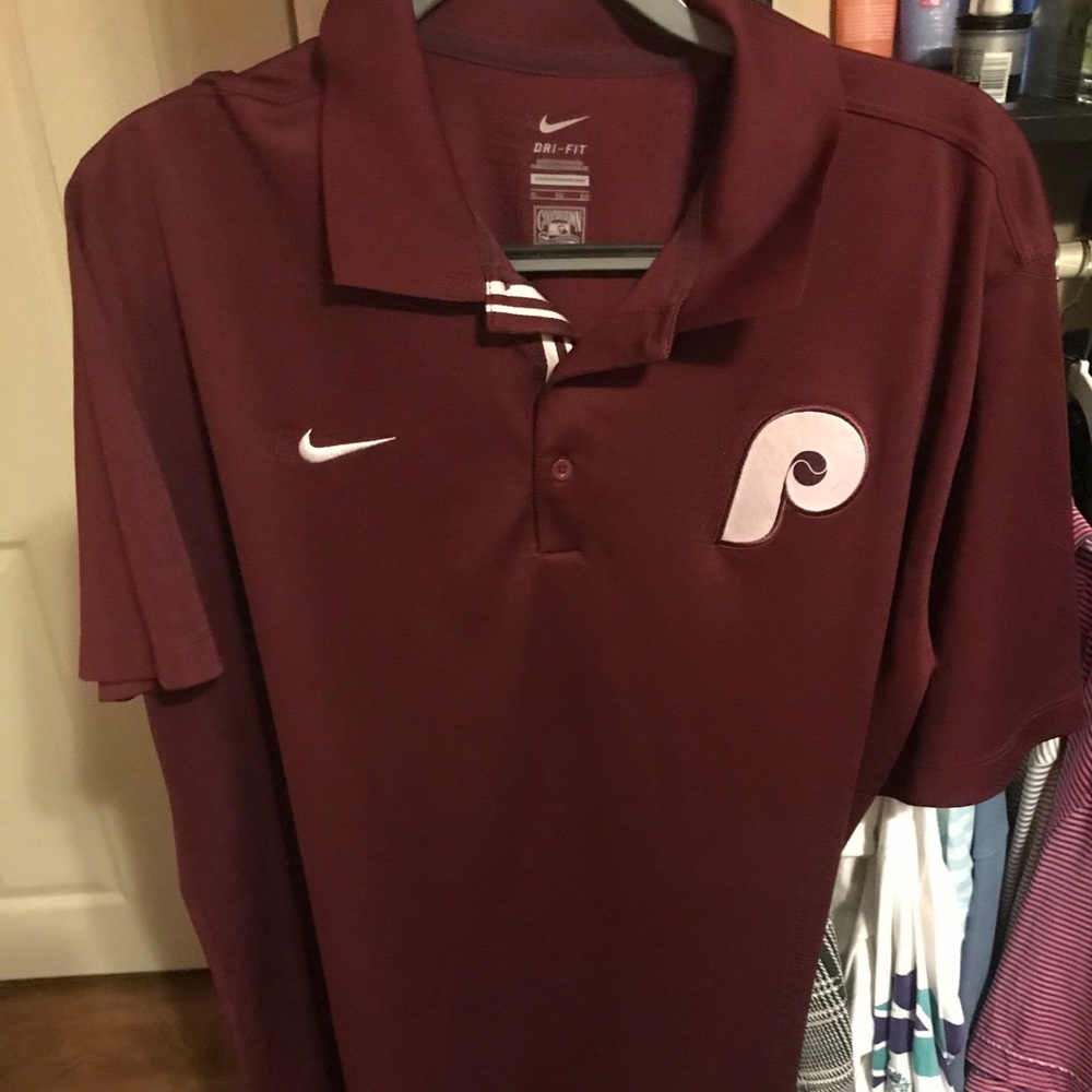 Nike Phillies Shirt